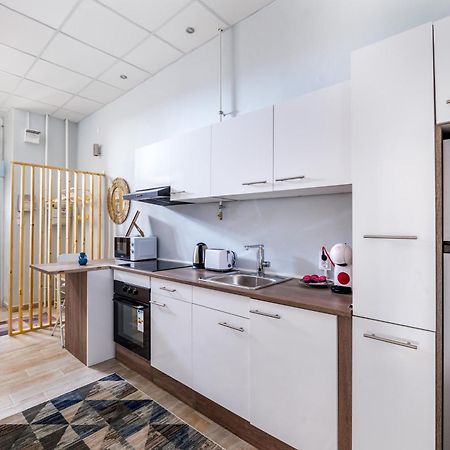 Golbarg Synagoge Apartment In Heart Of City 부다페스트 외부 사진